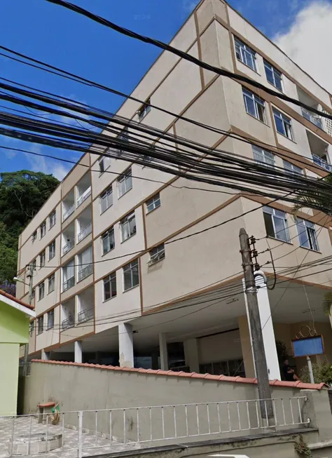Foto 1 de Apartamento com 2 Quartos à venda, 75m² em Bingen, Petrópolis