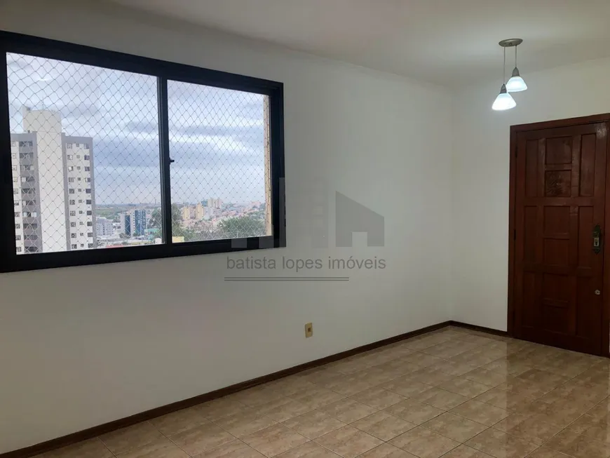 Foto 1 de Apartamento com 3 Quartos para venda ou aluguel, 67m² em Vila João Jorge, Campinas