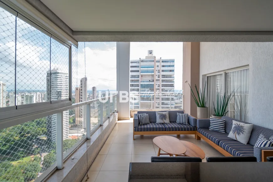 Foto 1 de Apartamento com 4 Quartos à venda, 228m² em Jardim Goiás, Goiânia