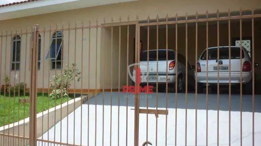 Foto 1 de Casa com 4 Quartos à venda, 160m² em Dom Atico, Londrina