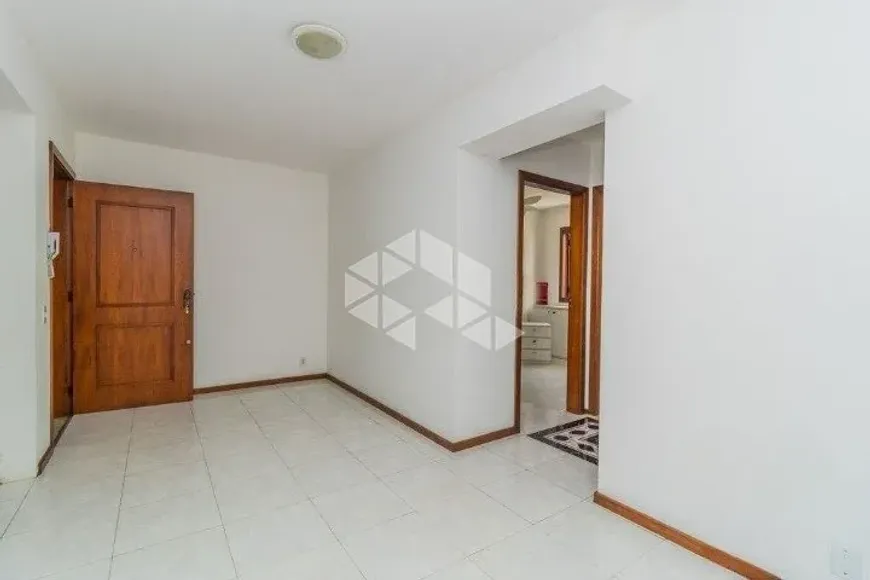 Foto 1 de Apartamento com 2 Quartos à venda, 54m² em Menino Deus, Porto Alegre