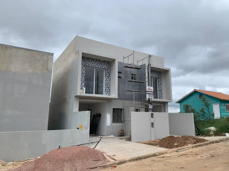 Foto 1 de Casa com 2 Quartos à venda, 76m² em Cara Cara, Ponta Grossa