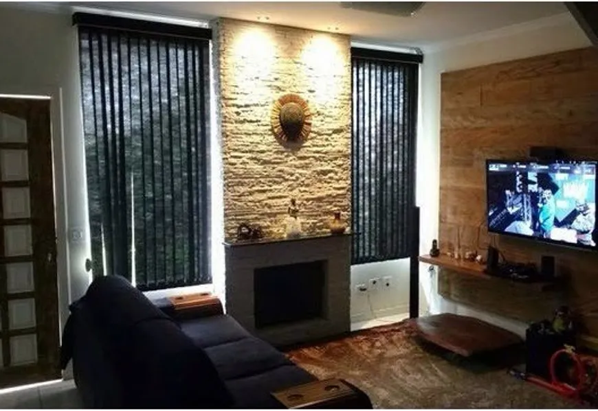 Foto 1 de Casa de Condomínio com 3 Quartos à venda, 124m² em Parque Assunção, Taboão da Serra