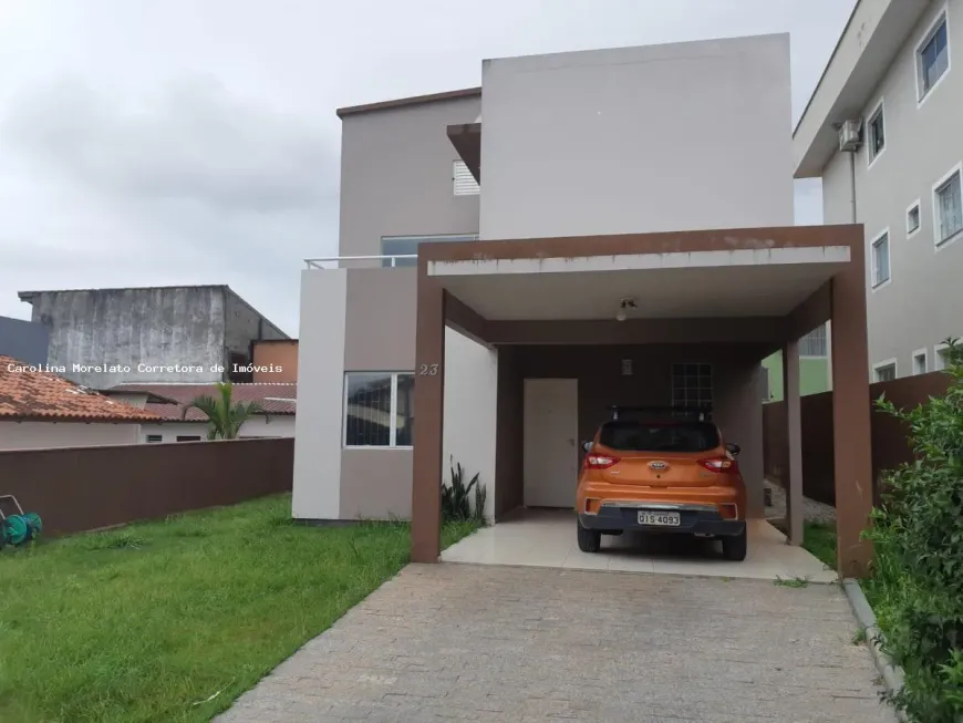 Foto 1 de Casa com 4 Quartos à venda, 200m² em Ingleses do Rio Vermelho, Florianópolis