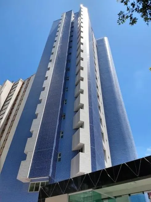 Foto 1 de Apartamento com 4 Quartos à venda, 143m² em Espinheiro, Recife