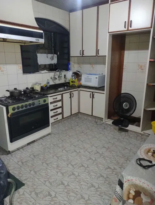 Foto 1 de Casa com 2 Quartos à venda, 120m² em Marambaia, Belém