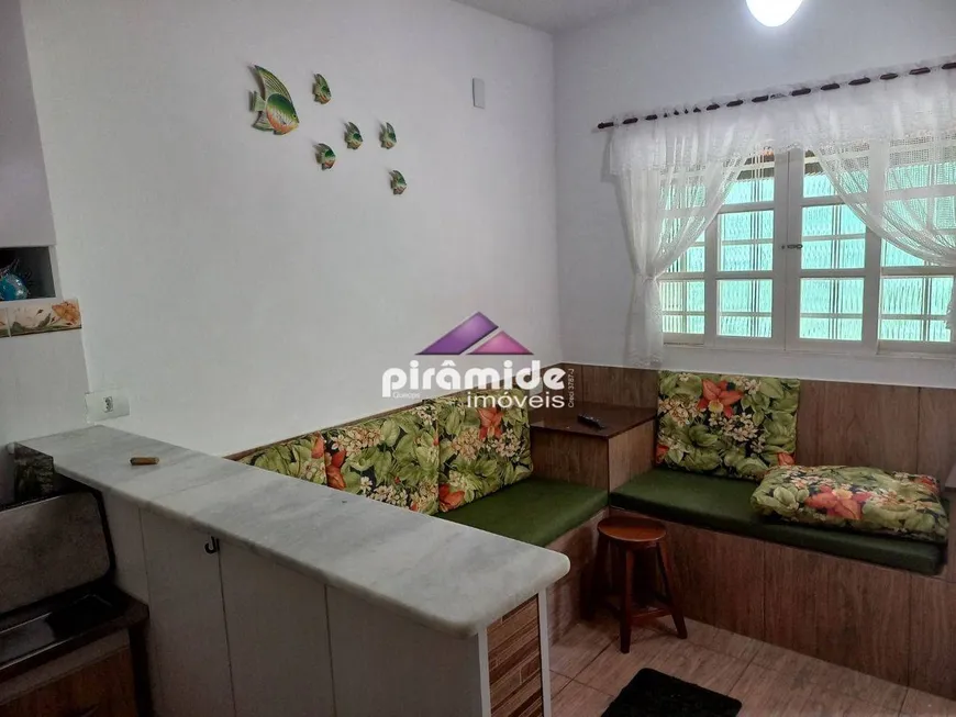 Foto 1 de Casa de Condomínio com 2 Quartos à venda, 40m² em Martim de Sa, Caraguatatuba