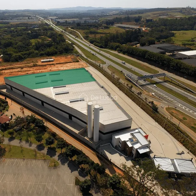 Foto 1 de Galpão/Depósito/Armazém para alugar, 4237m² em Rio Abaixo, Atibaia