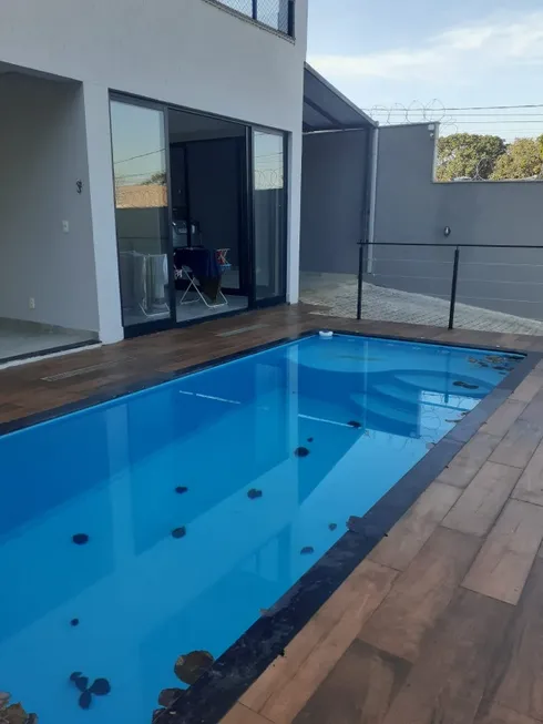 Foto 1 de Casa com 5 Quartos à venda, 320m² em Joá, Lagoa Santa