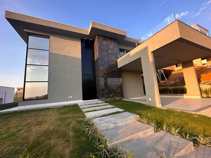 Foto 1 de Casa de Condomínio com 4 Quartos à venda, 241m² em Residencial Boulevard, Lagoa Santa
