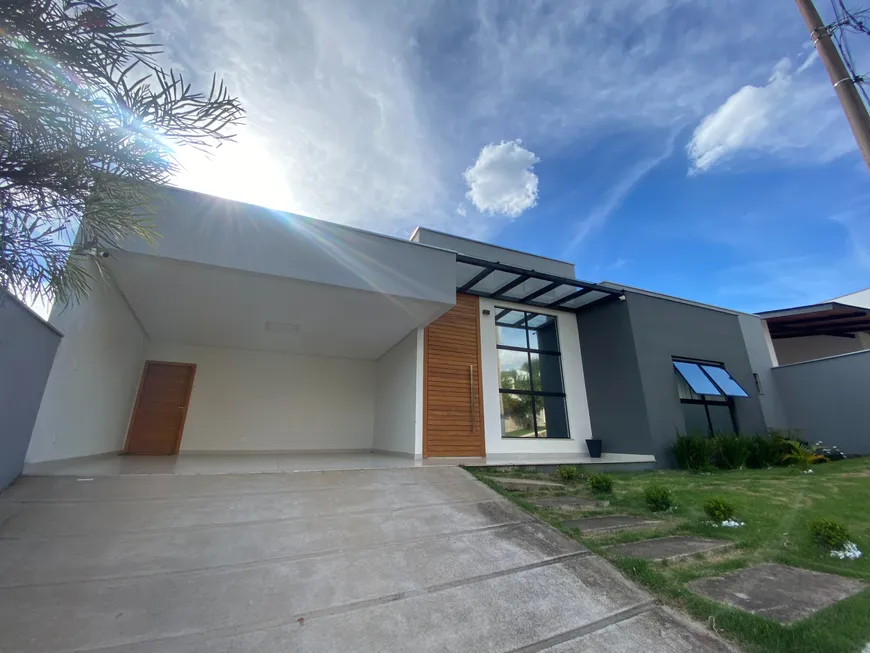Foto 1 de Casa de Condomínio com 3 Quartos à venda, 248m² em Residencial Bosque do Lago, Juiz de Fora