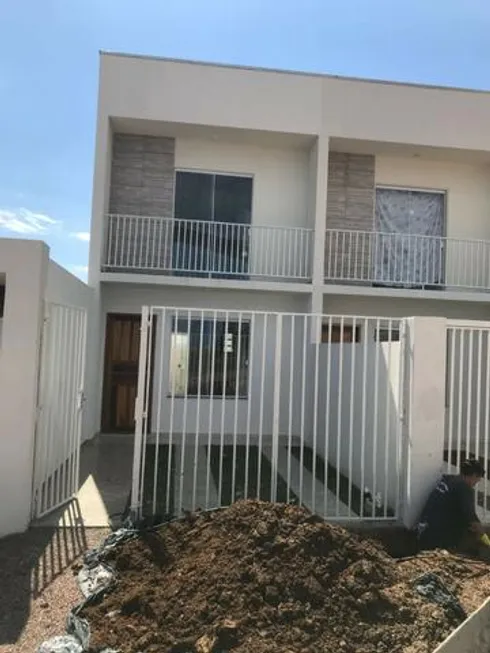 Foto 1 de Casa com 2 Quartos à venda, 64m² em Centro, Ponta Grossa