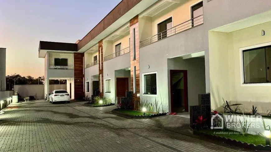 Foto 1 de Casa de Condomínio com 3 Quartos à venda, 120m² em Bom Retiro, Joinville