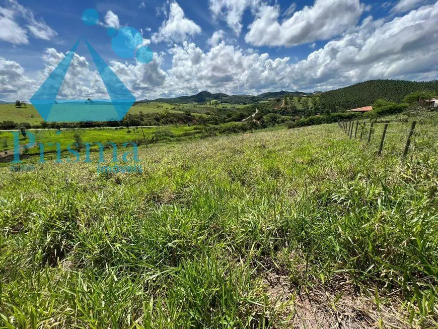 Foto 1 de Lote/Terreno à venda, 777m² em , Santa Bárbara