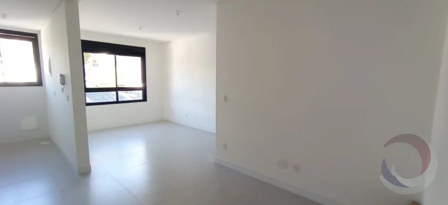 Foto 1 de Apartamento com 1 Quarto à venda, 35m² em Carvoeira, Florianópolis