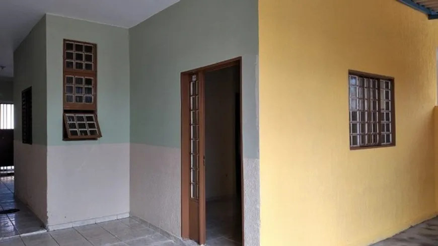 Foto 1 de Casa com 2 Quartos à venda, 80m² em Imbuí, Salvador