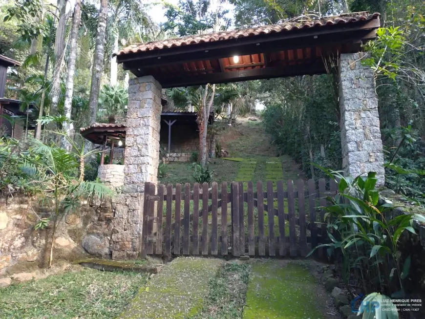 Foto 1 de Casa com 1 Quarto à venda, 20m² em Pântano do Sul, Florianópolis