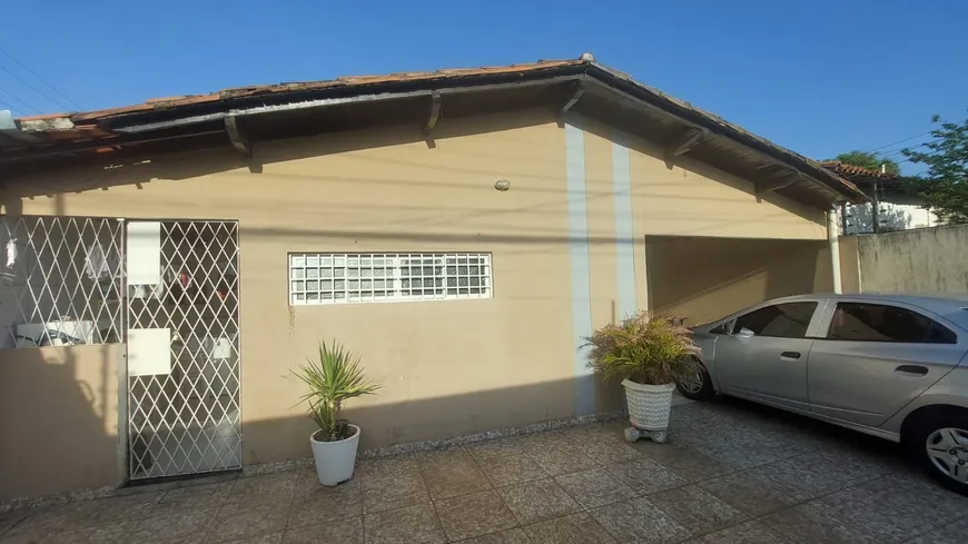 Foto 1 de Casa com 3 Quartos à venda, 100m² em Macaúba, Teresina