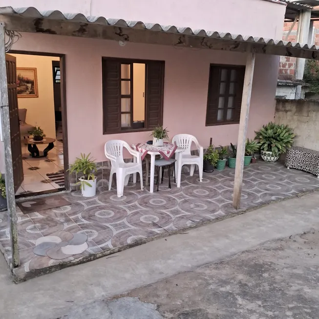 Foto 1 de Casa com 1 Quarto à venda, 60m² em Madressilva, Saquarema