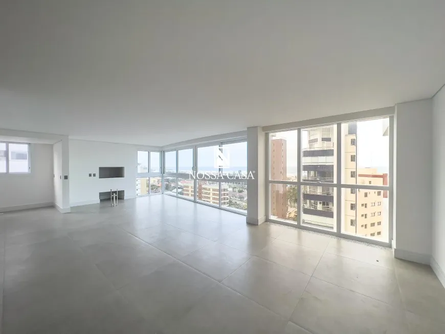 Foto 1 de Apartamento com 4 Quartos à venda, 166m² em Praia Grande, Torres