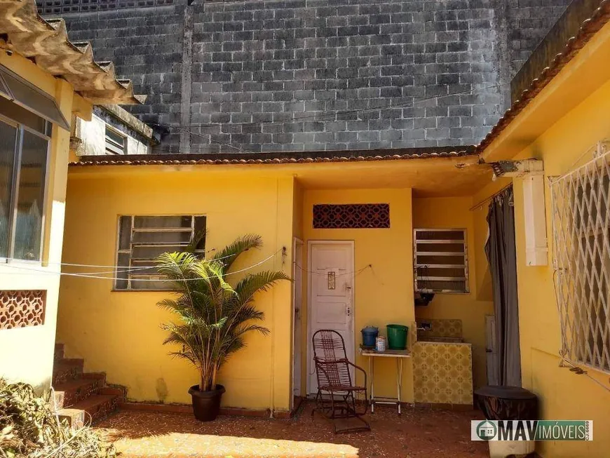 Foto 1 de Casa com 7 Quartos à venda, 260m² em Oswaldo Cruz, Rio de Janeiro