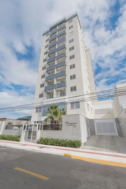 Foto 1 de Apartamento com 2 Quartos à venda, 64m² em Dom Bosco, Itajaí