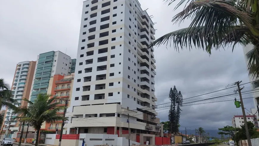 Foto 1 de Apartamento com 2 Quartos à venda, 76m² em Vila Atlântica, Mongaguá