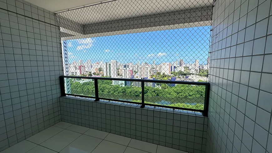 Foto 1 de Apartamento com 3 Quartos à venda, 105m² em Madalena, Recife