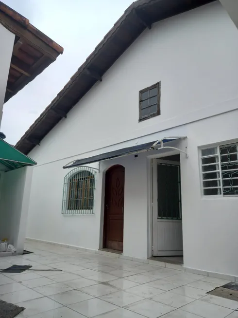 Foto 1 de Casa com 3 Quartos à venda, 175m² em Vila Figueira, Suzano