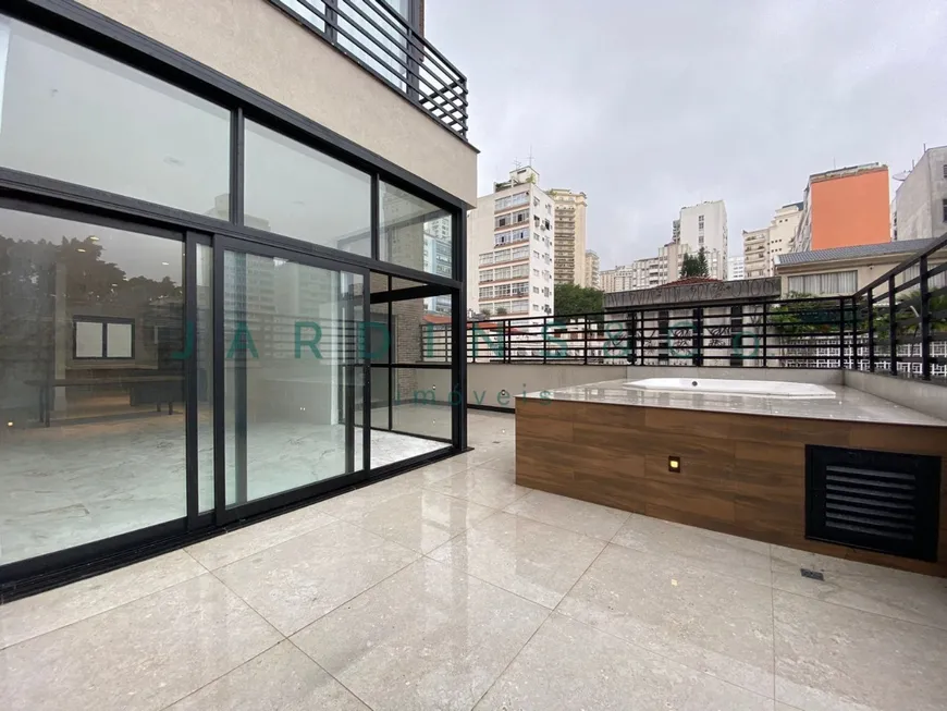 Foto 1 de Apartamento com 2 Quartos à venda, 210m² em Jardim América, São Paulo