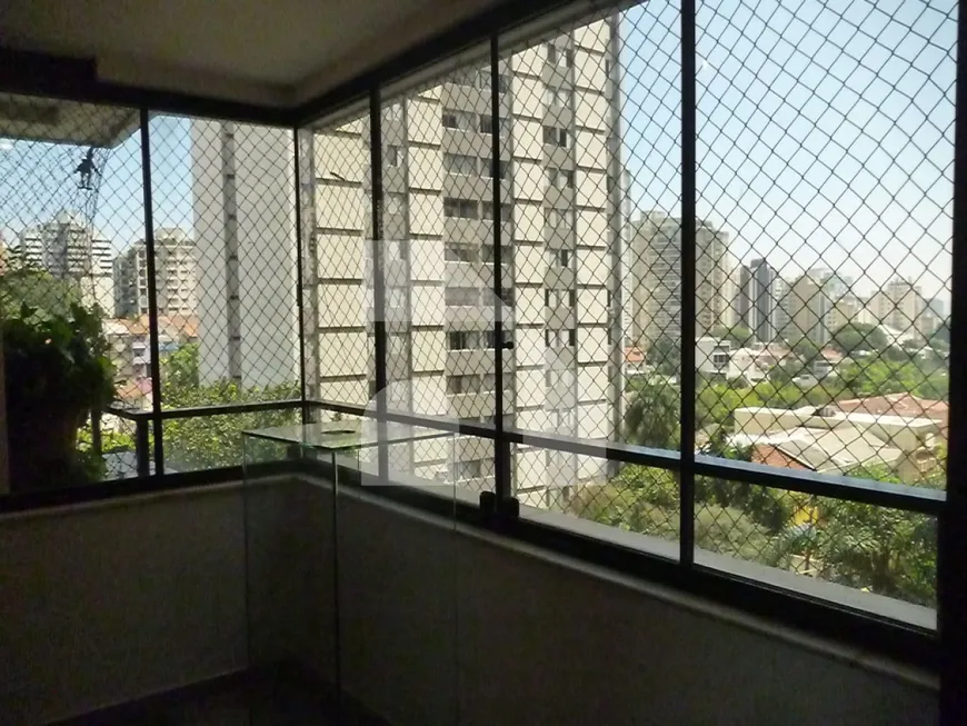 Foto 1 de Apartamento com 3 Quartos para alugar, 112m² em Higienópolis, São Paulo