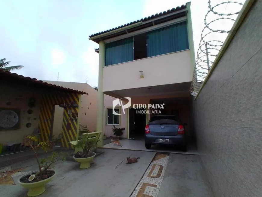 Foto 1 de Casa com 4 Quartos à venda, 176m² em Lagoa Redonda, Fortaleza