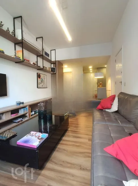 Foto 1 de Apartamento com 1 Quarto à venda, 88m² em Laranjeiras, Rio de Janeiro