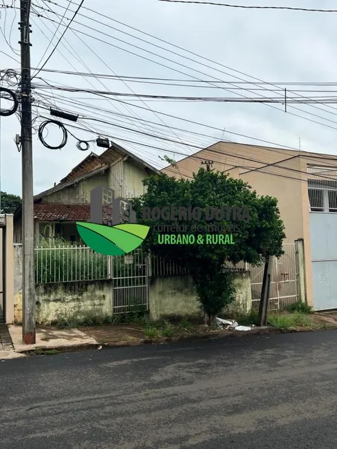 Foto 1 de Lote/Terreno à venda, 400m² em Agari, Londrina