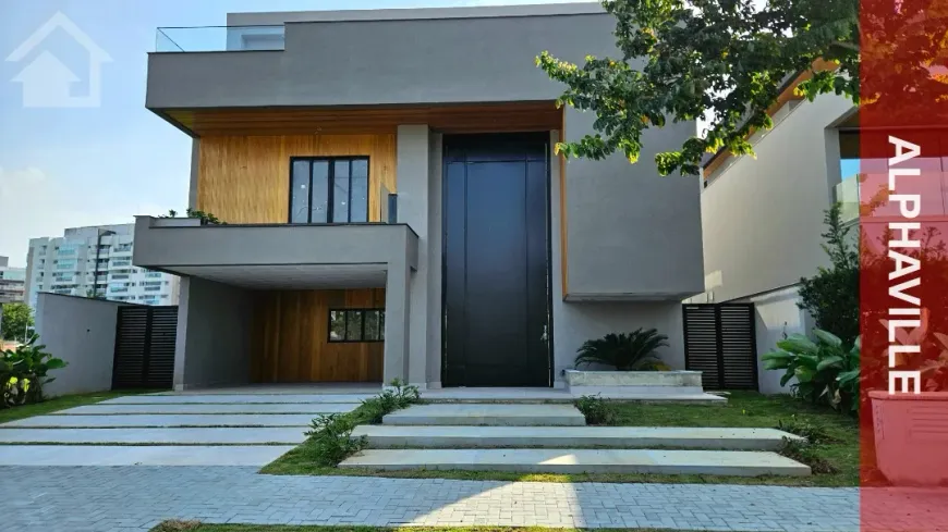 Foto 1 de Casa de Condomínio com 4 Quartos à venda, 700m² em Barra da Tijuca, Rio de Janeiro