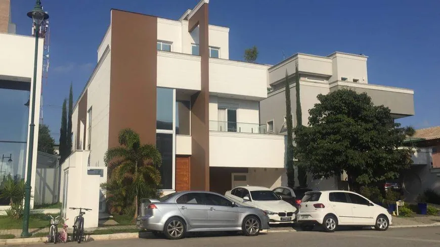 Foto 1 de Sobrado com 3 Quartos para alugar, 420m² em Jardim São Caetano, São Caetano do Sul