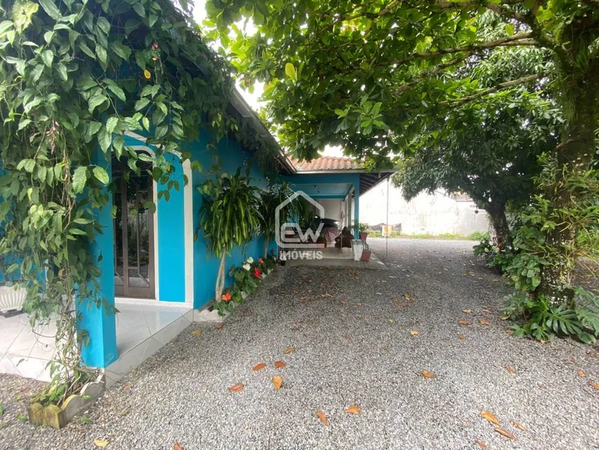 Foto 1 de Casa com 3 Quartos à venda, 180m² em Czerniewicz, Jaraguá do Sul