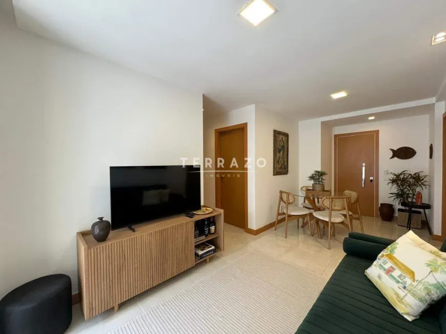 Foto 1 de Apartamento com 2 Quartos à venda, 67m² em Agriões, Teresópolis