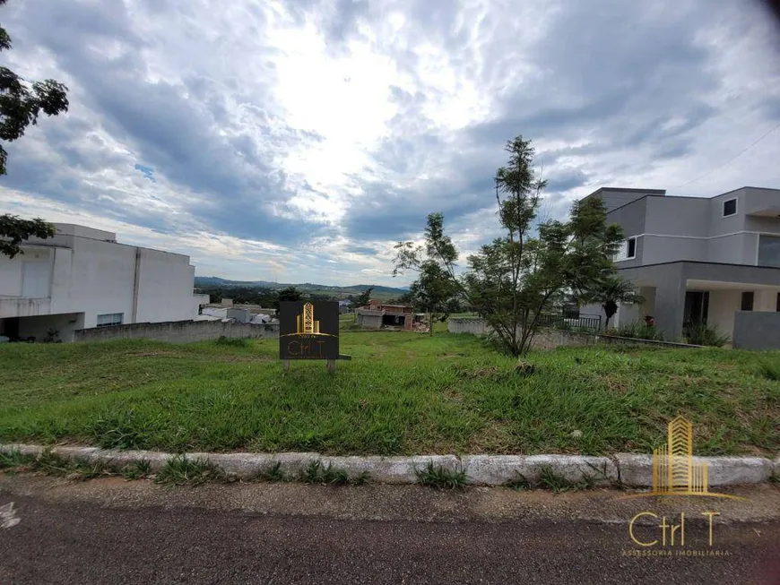 Foto 1 de Lote/Terreno à venda, 1101m² em Chácara São Félix, Taubaté