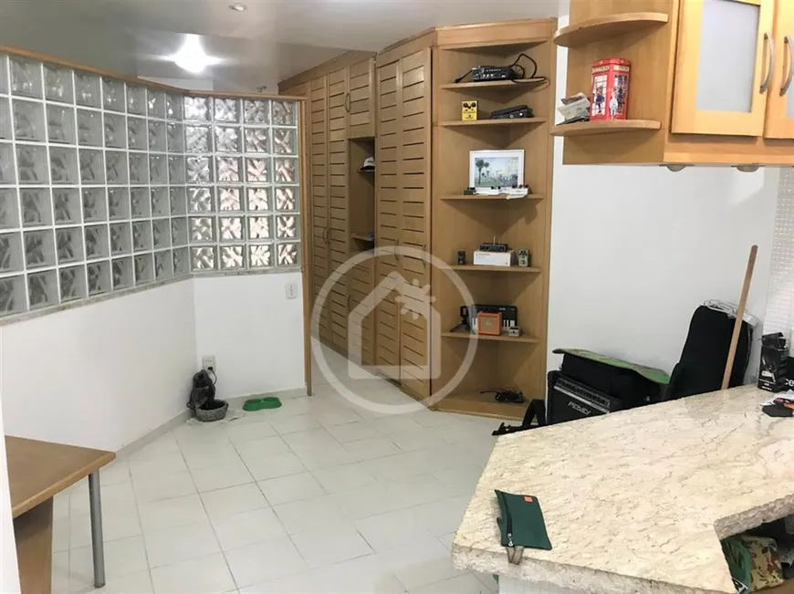 Foto 1 de Apartamento com 1 Quarto à venda, 34m² em Humaitá, Rio de Janeiro