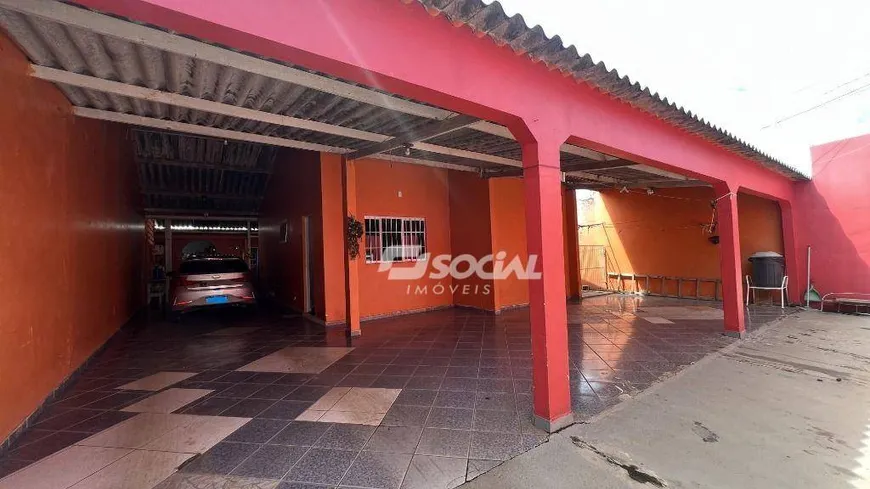 Foto 1 de Casa com 3 Quartos à venda, 260m² em Aponiã, Porto Velho