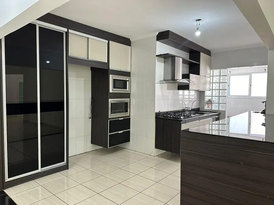 Foto 1 de Apartamento com 3 Quartos à venda, 132m² em Cidade Ocian, Praia Grande