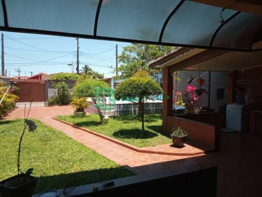 Foto 1 de Sobrado com 2 Quartos à venda, 140m² em Centro, Mongaguá