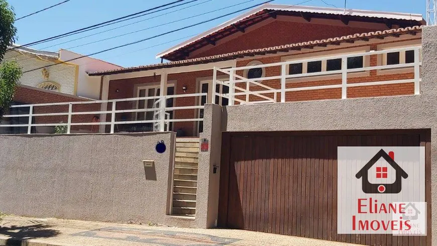 Foto 1 de Casa com 3 Quartos à venda, 300m² em Jardim Celani, Valinhos