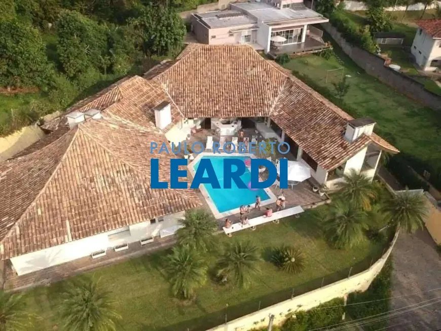 Foto 1 de Casa de Condomínio com 4 Quartos para venda ou aluguel, 578m² em Chácara Granja Velha, Cotia