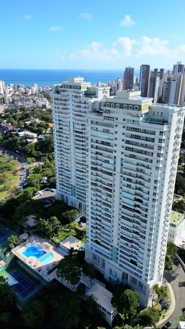Foto 1 de Apartamento com 4 Quartos à venda, 334m² em Horto Florestal, Salvador
