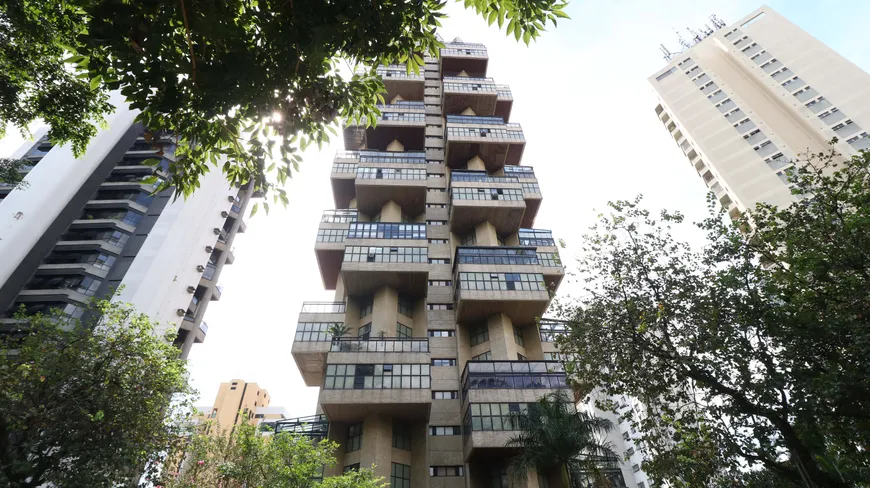 Foto 1 de Apartamento com 4 Quartos à venda, 271m² em Morumbi, São Paulo