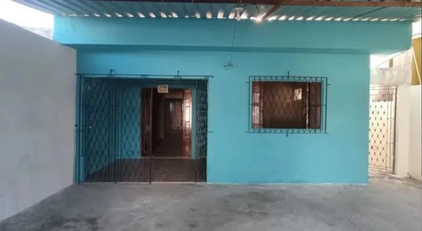 Foto 1 de Casa com 3 Quartos à venda, 120m² em Canudos, Belém