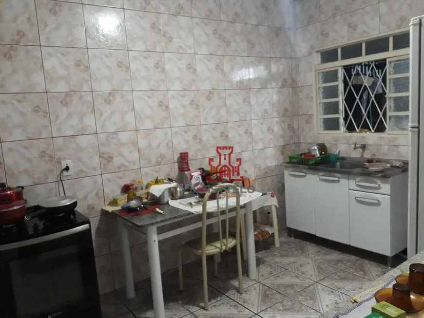 Foto 1 de Casa com 2 Quartos à venda, 150m² em Santa Joana, Londrina