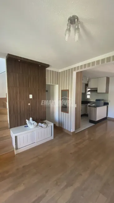 Foto 1 de Casa de Condomínio com 2 Quartos à venda, 67m² em Vossoroca, Votorantim